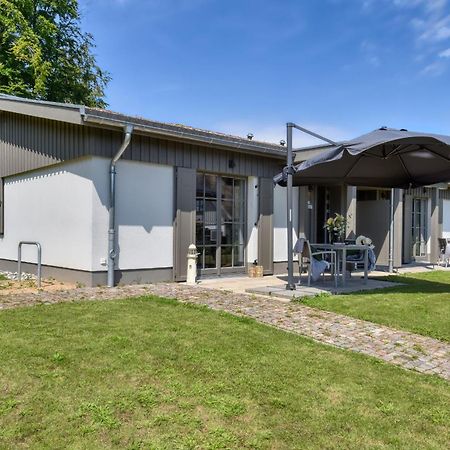 Ferienhaus Frische Brise 33 Feriendorf Klein Stresow Ruegen Lägenhet Putbus Exteriör bild